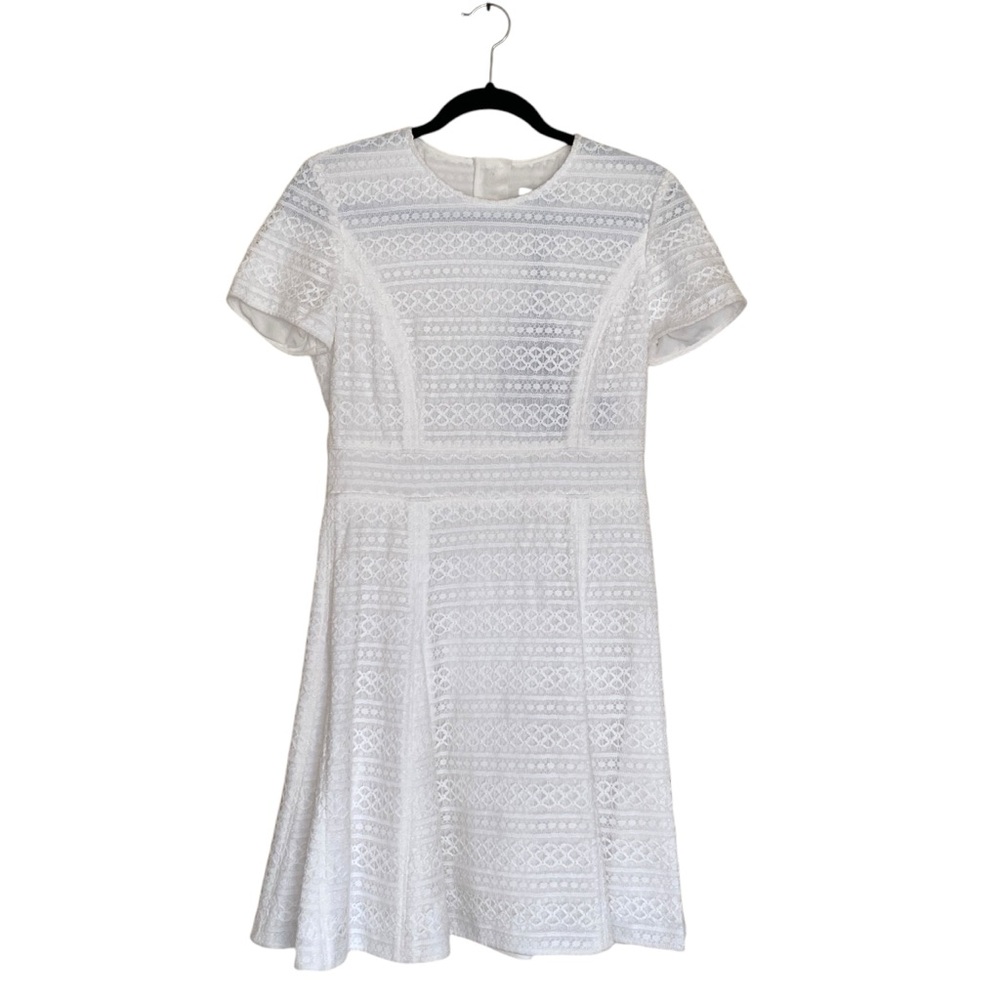 NWT Burberry Lace Short Sleeve Dress White Size 8